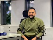 حان الآن موعد رفع علم مصر فى جميع بقاع العالم