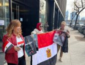 أبناء جالية نيويورك يتغنون "يا حبيبتى يا مصر" ويتحركون للإدلاء بأصواتهم