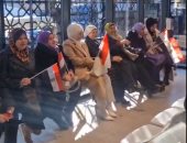 توافد الناخبين على سفارة مصر بإيطاليا للإدلاء بأصواتهم فى انتخابات الرئاسة.. فيديو