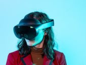 ميتا تلغى ميزة رؤية إشعارات الهاتف أثناء استخدام سماعة الرأس Quest VR