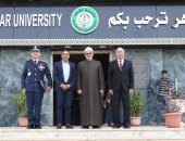 رئيس جامعة الأزهر يلتقى نائب قائد القوات الجوية الباكستانى 