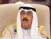 الكويت توقف قرارات التعيين والترقية والنقل والندب والإعارة لمدة 3 أشهر