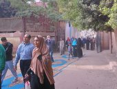 إقبال كبير من الناخبين على اللجان الانتخابية بفيصل مع بدء التصويت.. صور