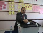 وزير المالية عقب الإدلاء بصوته: المصريون يكتبون تاريخًا جديدا فى الممارسة الديموقراطية