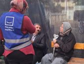 توافد كبار السن وذوى الهمم على لجان الهرم..و"حياة كريمة" تقدم لهم المساعدة