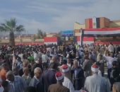 توافد المواطنين على لجنة المغتربين "سفاجا - البحر الأحمر".. فيديو