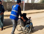 عدد من ذوى الهمم يدلون بأصواتهم فى انتخابات الرئاسة بلجان الشيخ زويد