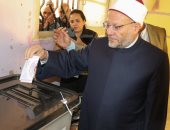 مفتى الجمهورية عقب الإدلاء بصوته فى الانتخابات الرئاسية: المشاركة واجب وطنى