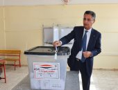 رئيس البريد يُدلى بصوته فى الانتخابات الرئاسية.. ويؤكد: التزام دستورى وواجب وطنى