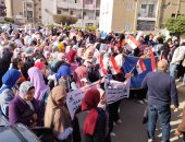 مسيرة شبابية بالآلاف لأبناء القليوبية متوجهين إلى اللجان للإدلاء بأصواتهم.. فيديو