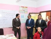 محافظ الفيوم يتفقد عددا من لجان انتخابات الرئاسة بمركزي سنورس وطامية.. صور