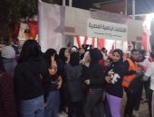 الشباب يتصدرون المشهد.. طوابير الناخبين أمام اللجان الفرعية بالطالبية  