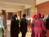 اللجان الانتخابية بالفيوم تستأنف استقبال الناخبين فى اليوم الثانى للاقتراع