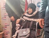 مسنة على كرسى متحرك تشارك فى التصويت بالانتخابات الرئاسية بالطالبية 