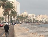 الطقس اليوم.. شبورة مائية صباحاً والعظمى بالقاهرة 20 درجة