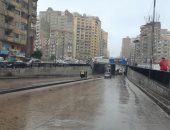 نوة الفيضة الصغرى بالإسكندرية.. الصرف الصحى: لا يوجد تجمعات للأمطار "صور"