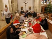 عشاء عيد الميلاد للمشردين والفقراء فى ألمانيا