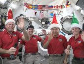 رواد الفضاء يحتفلون برأس السنة من المحطة الفضائية الدولية.. صورة