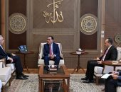 رئيس الوزراء يلتقى سفير العراق بالقاهرة بمناسبة انتهاء مهام عمله