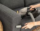4 خطوات بسيطة لتنظيف الأريكة بالبخار.. هترجع جديدة