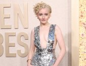 جوليا جارنر وجيليان أندرسون وإريكا ألكسندر يصلن حفل جولدن جلوب الـ81