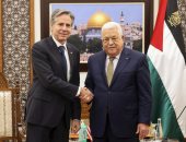 رئيس فلسطين يجتمع مع بلينكن ويحذر من خطورة الإجراءات الإسرائيلية الهادفة للتهجير