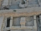 اكتشاف معبد عمره 2700 عام يضم قرابين مرصعة بالجواهر في اليونان