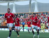 منتخب مصر يواصل تقدمه على موزمبيق 1 / 0 بعد مرور 30 دقيقة