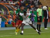 منتخب الكاميرون يستهل كأس أمم أفريقيا بتعادل صعب ضد غينيا