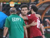 لحظة خروج محمد صلاح من مباراة مصر وغانا للإصابة.. فيديو