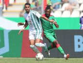 الجزائر تتأخر أمام بوركينا فاسو بهدف فى الشوط الأول بأمم أفريقيا.. فيديو