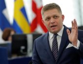 حكومة سلوفاكيا: صحة رئيس الوزراء تتحسن بعد محاولة اغتياله