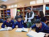 "مصر تستطيع" يستعرض مكتبة حديثة وروبوت للطلاب بمدرسة النيل الدولية بالعبور