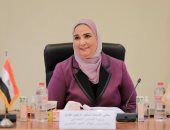 وزيرة التضامن تستعرض تقريرًا عن خدمات المشروع القومي للحفاظ على كيان الأسرة المصرية