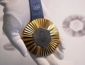 للفائز حتة من فرنسا.. ميداليات أولمبياد باريس مرصعة بقطع من برج إيفل