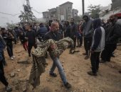 21 شهيدا وعشرات المصابين فى غارات إسرائيلية استهدفت منازل بقطاع غزة
