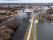 ارتفاع منسوب مياه الأنهار فى بولندا يهدد بحدوث فيضانات عارمة