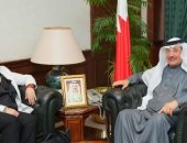 نقيب العاملين بالبنوك تبحث مع وزير العمل البحرينى توسيع التعاون بين اتحادات العمال