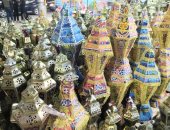 فوانيس شهر رمضان المبارك تزين الأسواق فى الإسكندرية.. فيديو وصور
