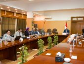 وزير الرى يبحث مع مسئولى البنك الدولى موقف مشروع "المرونة المناخية"