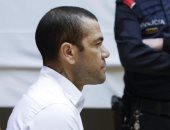 حبس البرازيلى دانى ألفيس 4 سنوات ونصف لاتهامه بالاعتداء على فتاة