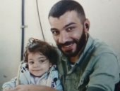 استشهاد صحفى وابنته وزوجته فى مجزرة إسرائيلية بدير البلح وسط غزة