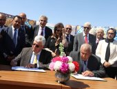 رئيس جامعة المنوفية يشهد وضع حجر أساس مشروع أرض الجامعات المصرية بالوادى الجديد