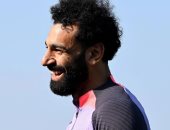 الإبتسامة تعلو وجه محمد صلاح في تدريبات ليفربول.. صور