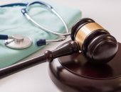 الخطأ فى التشخيص.. هل يعاقب القانون على الإهمال الطبى؟