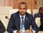 الصومال والولايات المتحدة يبحثان تعزيز جهود الحرب على الإرهاب