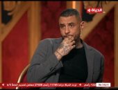 أحمد الفيشاوى: "بلبس وشوش لكل موقف ومش ندمان على التاتوهات اللى برسمها"