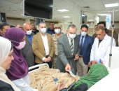 محافظ كفر الشيخ يفتتح قسم الغسيل الكلوى بمستشفى بيلا المركزى