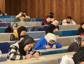 138 طالبا يؤدون اختبارات أعمال الفصل بكلية الصيدلة جامعة الإسماعيلية الأهلية