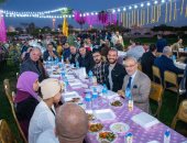 رئيس جامعة طنطا ينظم حفل إفطار جماعى للعمال المؤقتين وأسرهم.. صور